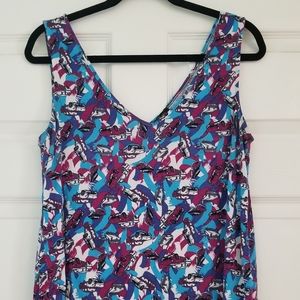 Cupio V-neck Tank